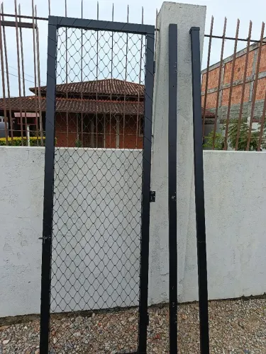 Porta de alumínio