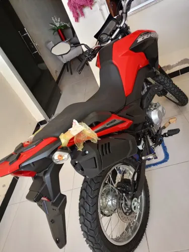 Vendo Bros 160 com 75 km