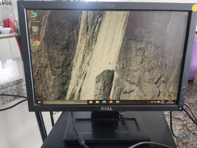 VENDO ESTE MONITOR DA DELL DE 17 POLEGADAS COM TODOS OS CABOS SÓ 199,00 ZAP *80 