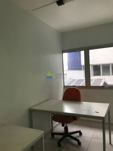 SALA COMERCIAL A 200M DO METRO JABAQUARA