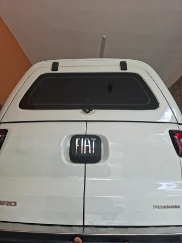 Capota de fibra fiat toro