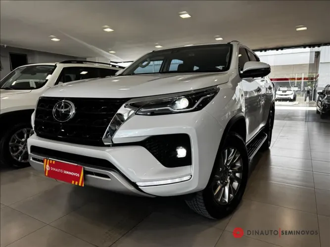 Toyota Hilux SW4 4X4 2.8 Diesel 2024