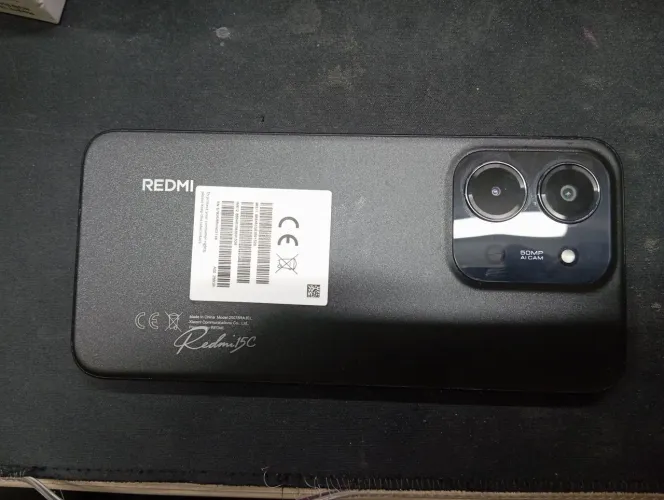 Vende-se REDMI 15C seminovo
