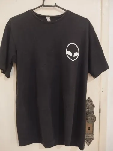 Camiseta preta Alien tamanho G