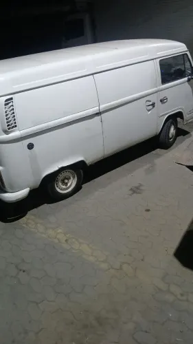 Volkswagen Kombi Furgão (álcool) 2003