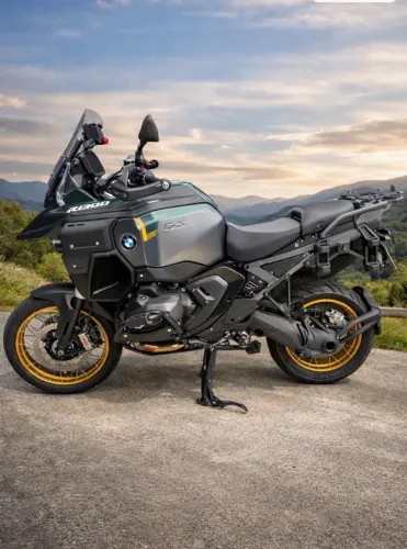 BMW Gs 1300 adventure - único dono - estudo troca