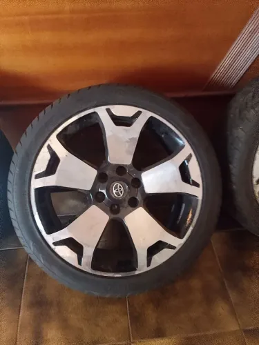 Rodas Aro 22 Hilux 265/40/22 4 pneus bom