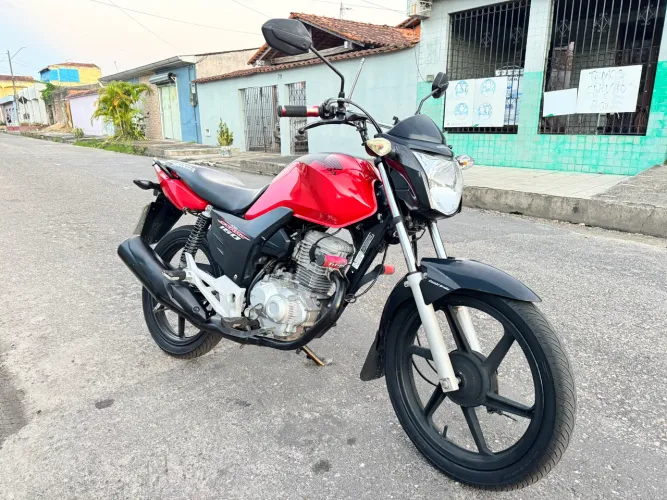 Vendo ou troco por moto de maior valor