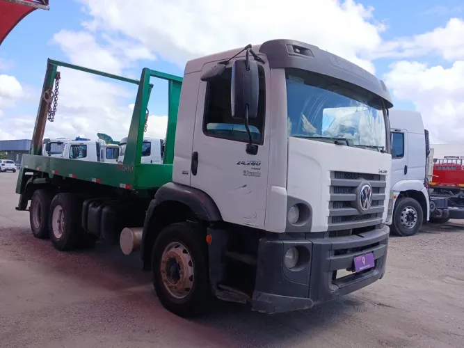 Volkswagen 24.280 E Constellation 6x2 2p (diesel)(E5) 2019/2020 Vamos Seminovos Recife