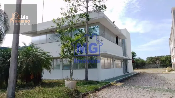 Galpão em Granja dos Cavaleiros - Macaé