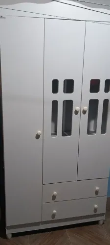 Guarda roupa infantil