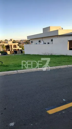 Terreno à Venda no Condomínio La Dolce Vita - Jardim Ypê - Paulínia