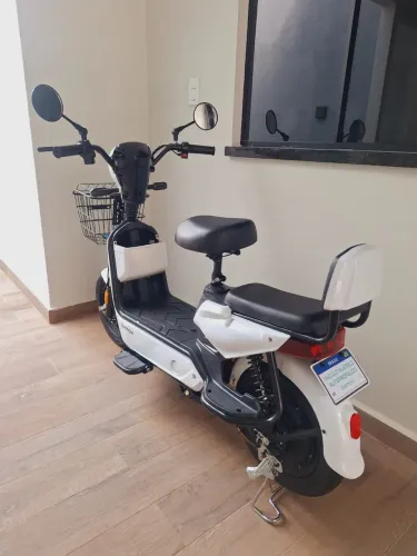 BIKE ELÉTRICA USADA POR 3 DIAS
