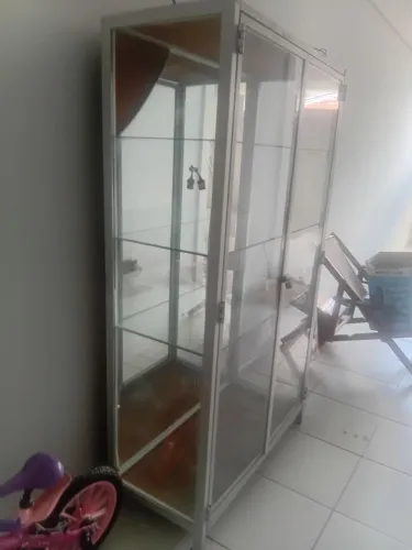 VENDO VITRINE EXPOSITORA