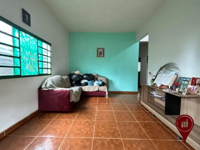 Casa com 2 dormitórios para alugar, 200 m² por R$ 1.800,00/mês - Retiro do Brumado - Bruma