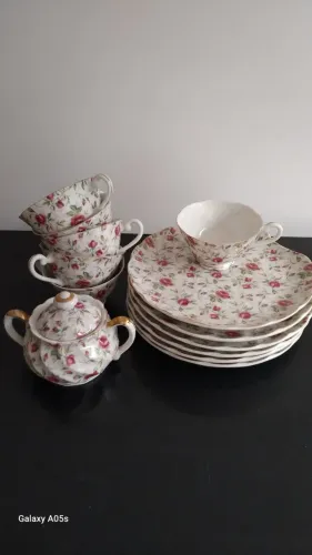 Aparelho de chá/lanche vintage Lefton China Rose Chintz - 13 pçs.