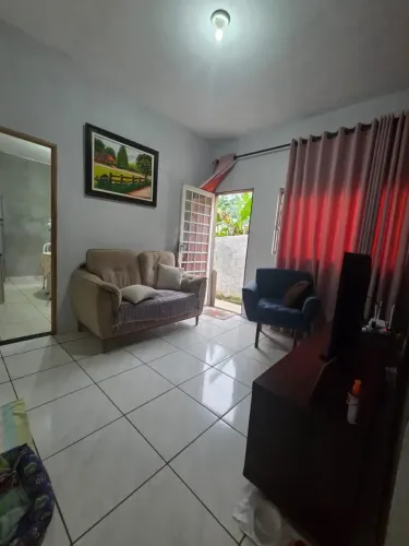 Ótima casa de 2 dormitórios no Jardim Santa Hermínia