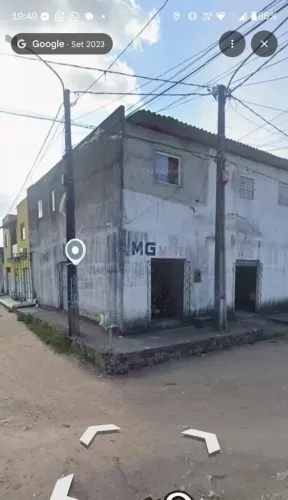 VENDO PRÉDIO COM 4 KITNETS,, E PONTO COMERCIAL