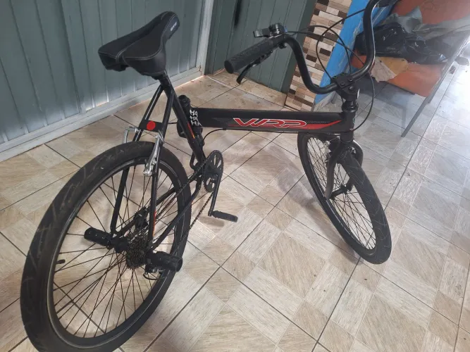 Bicicleta para passeio e Manobras