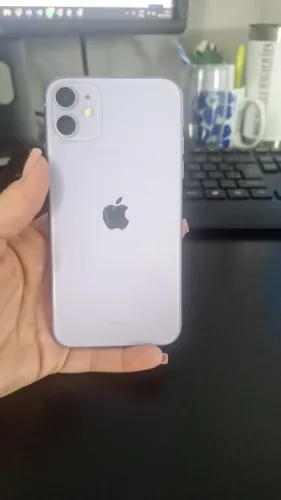 Apple Iphone 11 (64 Gb) - Roxo