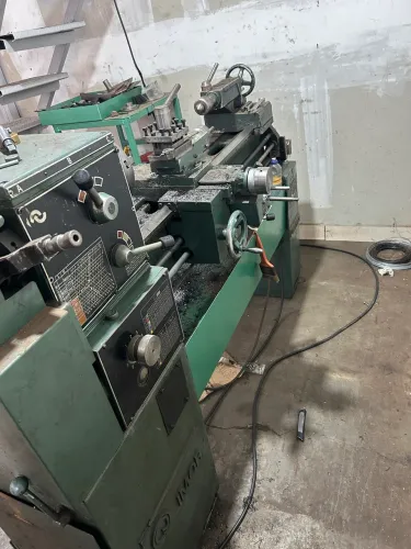 Torno PRN-320-V