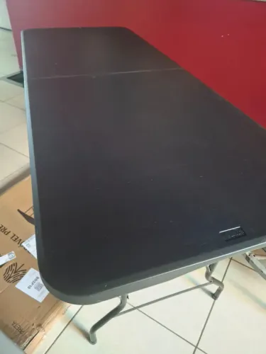 Mesa Dobrável 1,8m Preta - Ideal para Festas e Eventos!