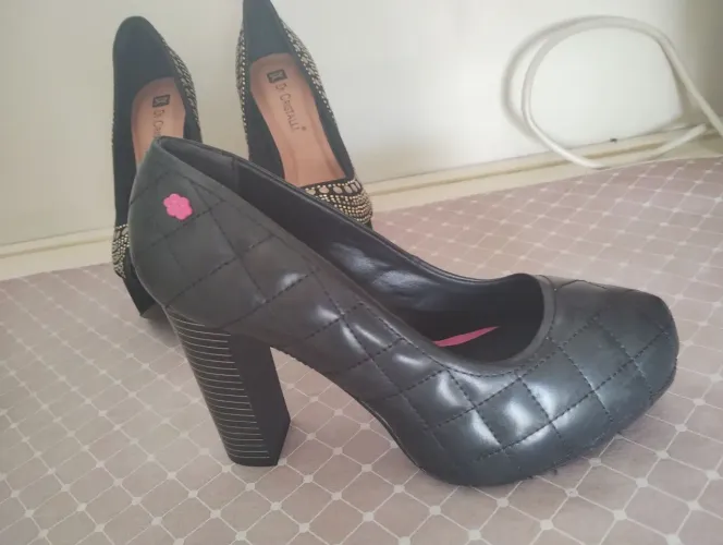 Sapato salto alto Mary Jane nr 35