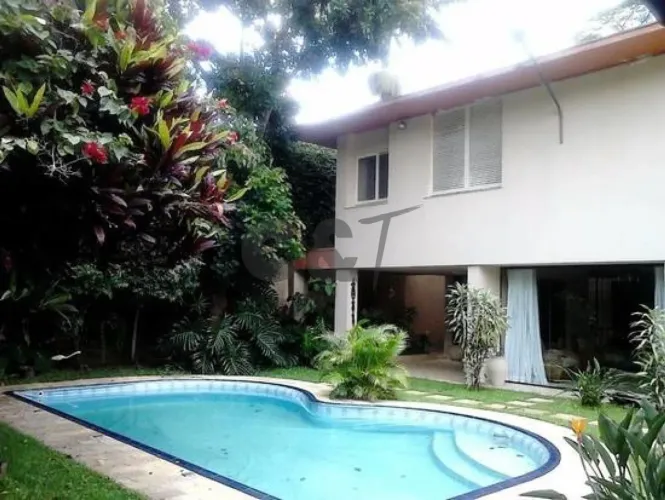 Sobrado Residencial - 4 Dormitórios (1 Suíte) à Venda no Alto da Boa Vista, São Paulo/SP