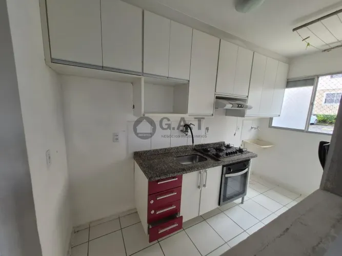 Apartamento para locação no Parque Sícilia em Sorocaba-SP: 2 quartos, 2 salas, 1 banheiro,