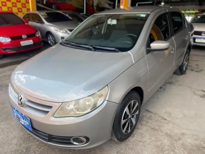 Volkswagen Voyage Trend 1.6 MI Total Flex 8V 4P 2012