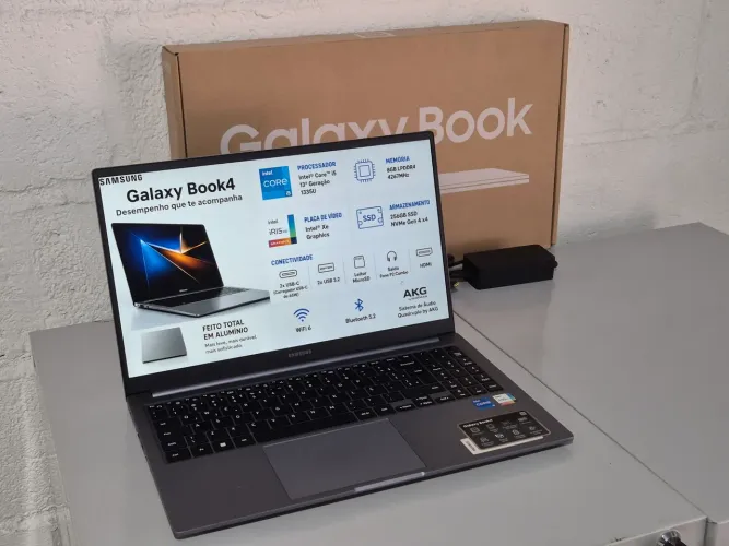 Notebook Galaxy Book 4 | i5 13ª | 8GB 4267MHz RAM | 256GB NVMe Iris Xe
