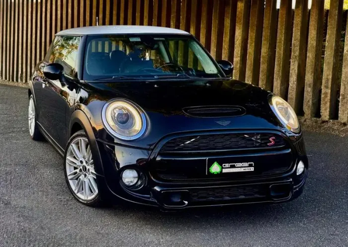 Mini Cooper 2.0 16V Twinpower Gasolina S 2P Steptronic 2016