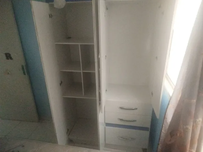 Guarda roupa infantil