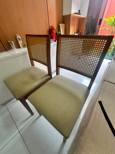 Conjunto de 4 cadeiras