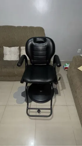 CADEIRA DE BARBEIRO ? ?