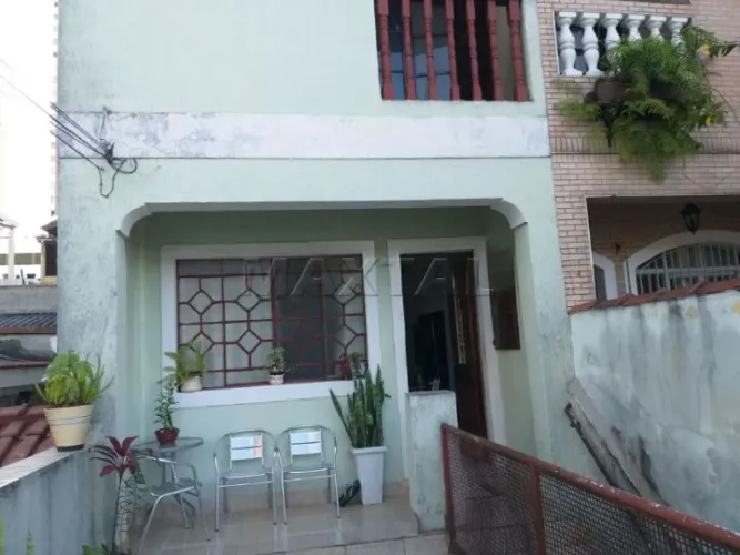 Sobrado 180m² em Santana para alugar, com 3 dormitórios, 1 suite, 2 ambiente e 2 vagas.