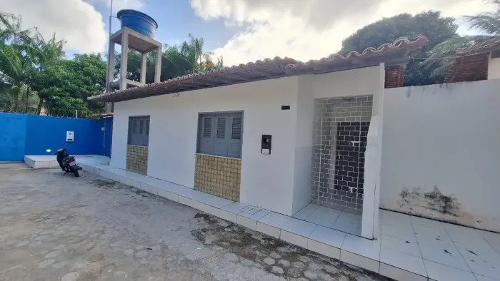 Alugo Casa Em Condomínio Na Aurora Com 2 Qts