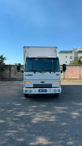 Ford Cargo 816 2013 - Bau