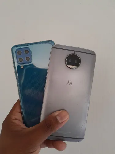 Samsung M32 e MotoG5plus