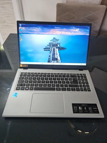 Notebook Acer Core i3 8GB DDR5 SSD 256GB Nvme FHD 12ª geração