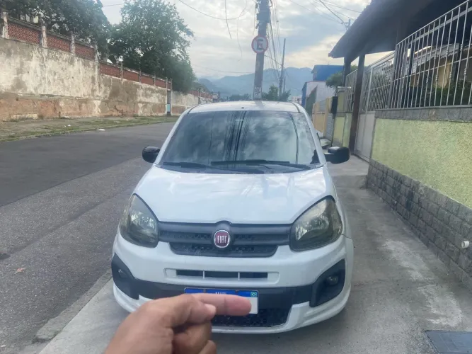 Fiat Uno Drive 1.0 Flex 6V 5P 2018