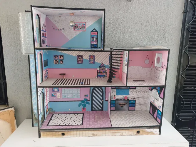 Casa da boneca LOL