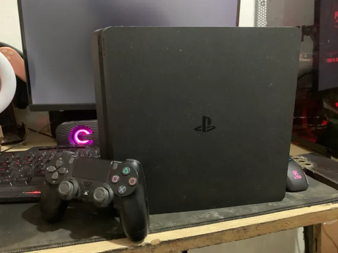 Ps4 Slim - LEIA A DESCRIÇÃO 