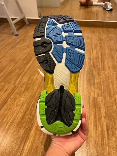 Balenc1aga runner multi color 40br