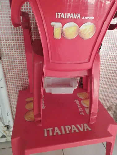 Mesa plástico 3 cadeiras