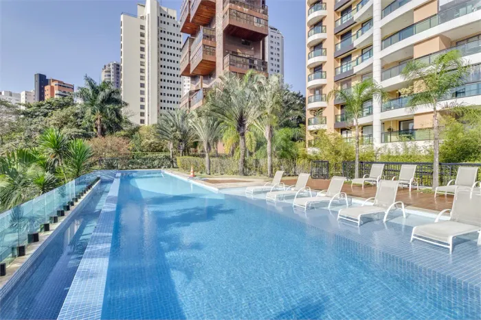 Apartamento à venda com 3 quartos, sendo 1 suíte, no condomínio Lumiar, São Paulo - SP