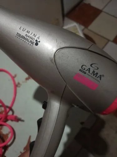 Secador de cabelo