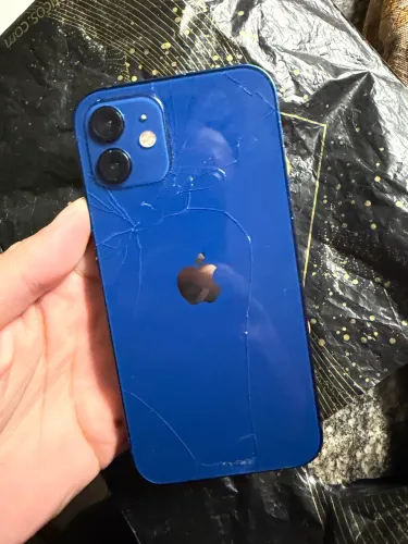 iPhone 12