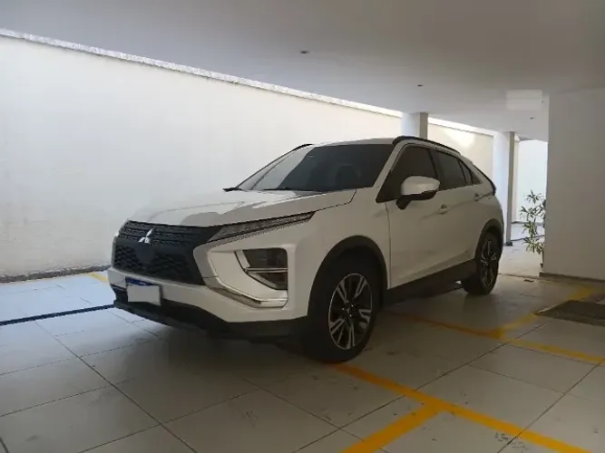 Mitsubishi Eclipse Cross GLS 1.5 16V 165cv AUT 2023