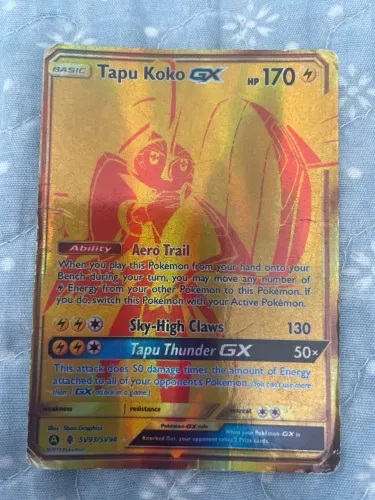 Carta Pokemon rara Tapu Koko